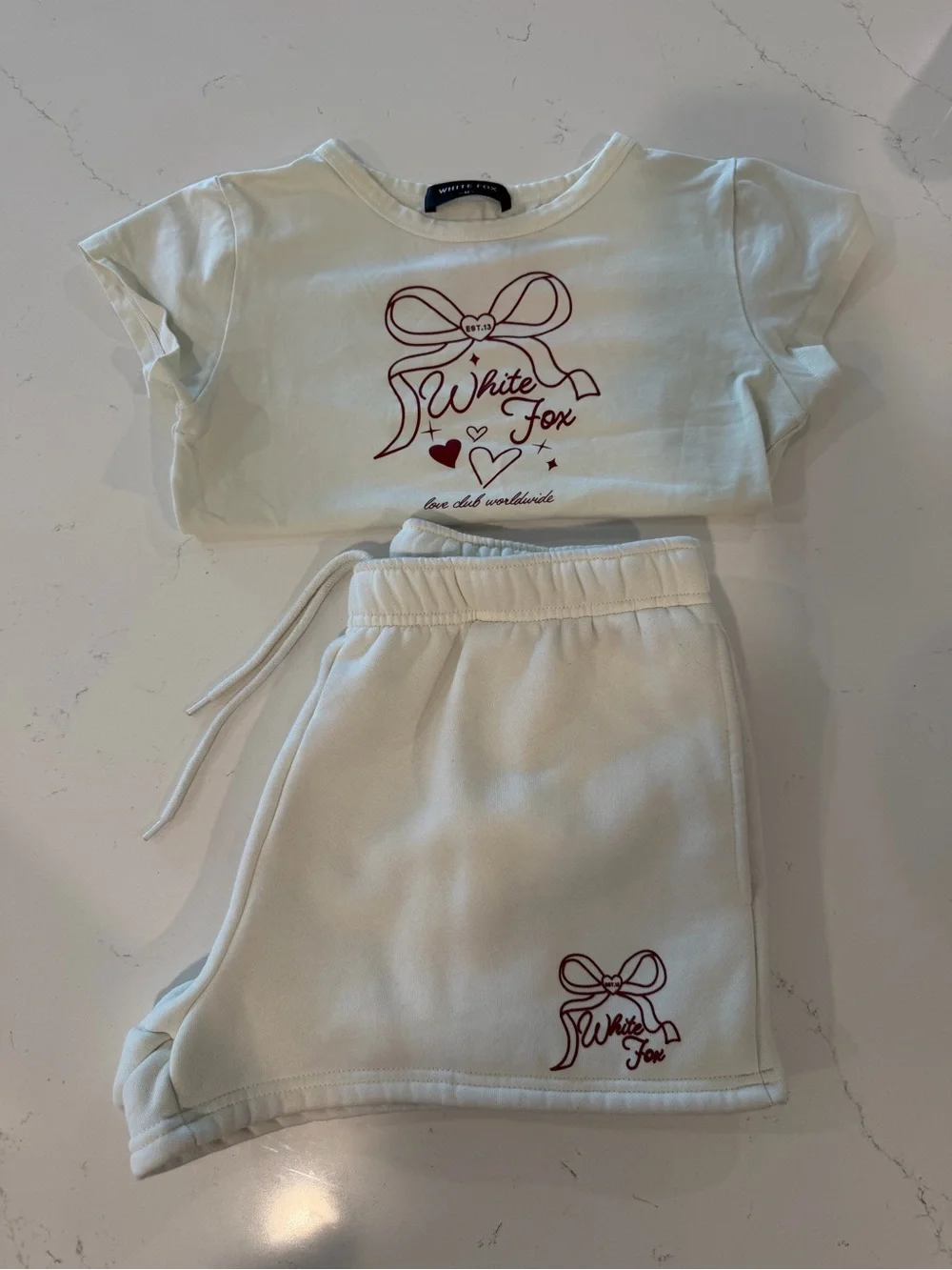 White Fox Set- Size M - Picture 4 of 8